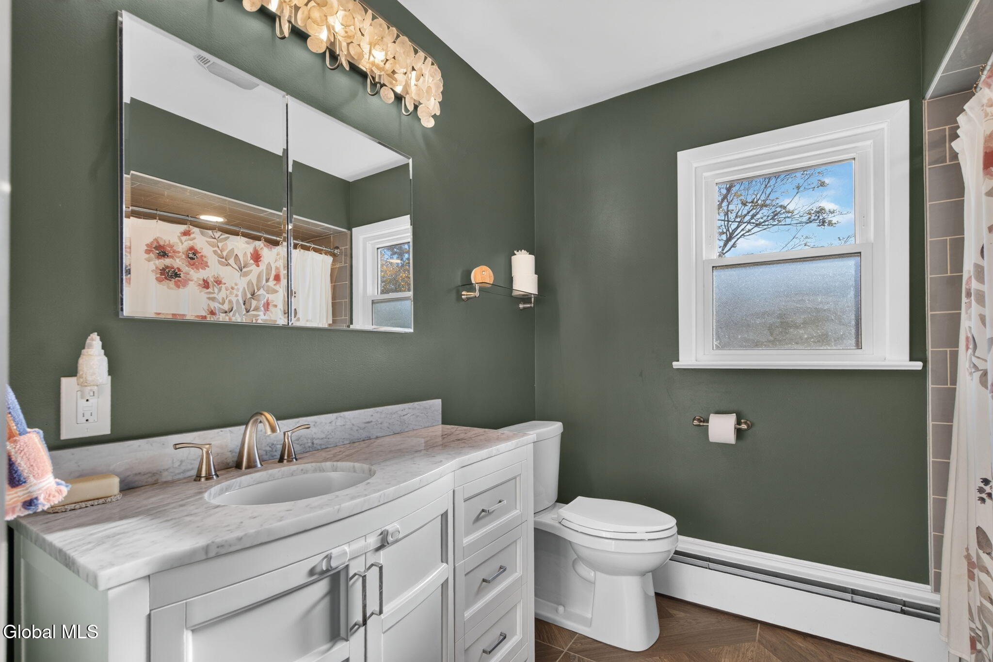 1811 Randolph Road Schenectady NY 12308