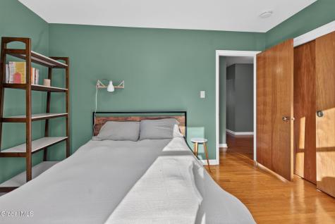 1811 Randolph Road Schenectady NY 12308