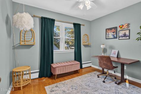 1811 Randolph Road Schenectady NY 12308