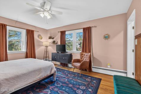 1811 Randolph Road Schenectady NY 12308
