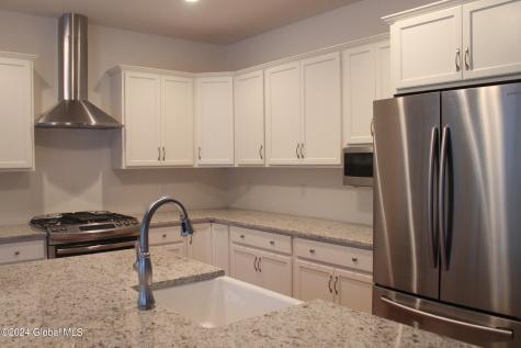 21 Jack Drive Mechanicville NY 12118