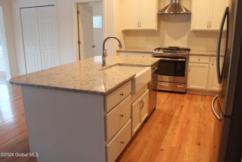 21 Jack Drive Mechanicville NY 12118