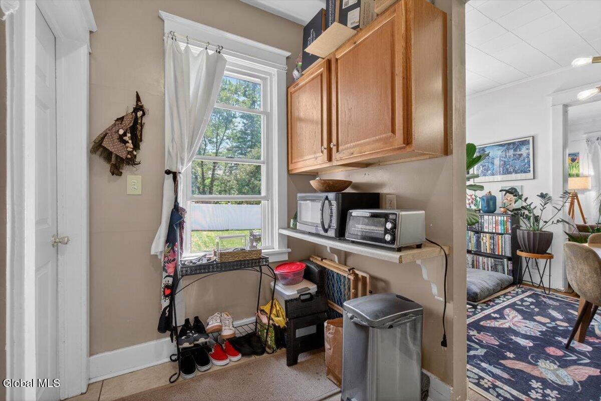 2 Woodlawn Terrace Delmar NY 12054