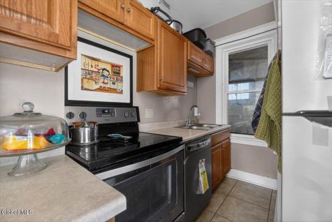 2 Woodlawn Terrace Delmar NY 12054