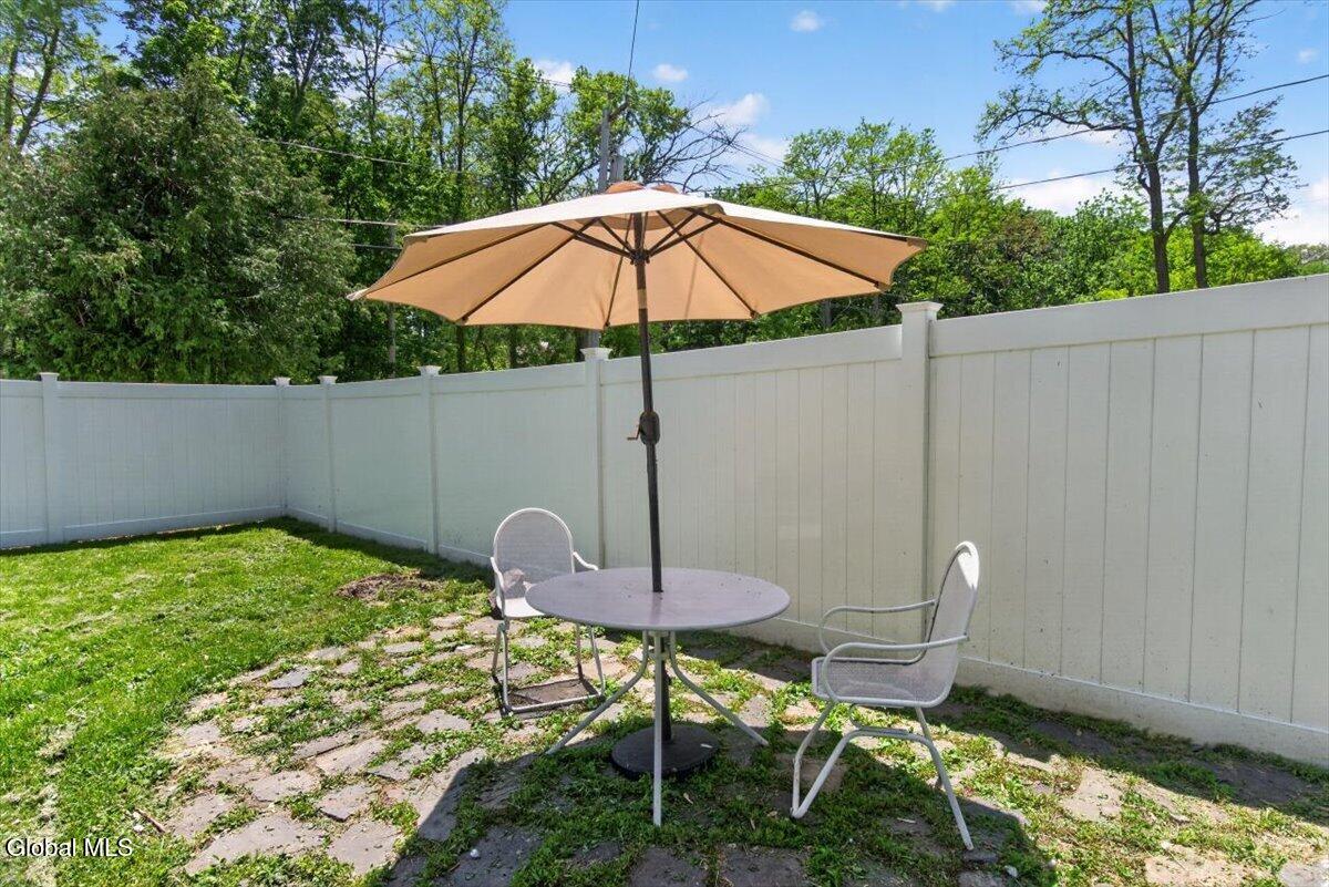 2 Woodlawn Terrace Delmar NY 12054