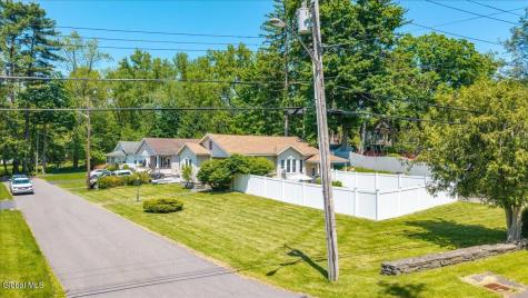 2 Woodlawn Terrace Delmar NY 12054