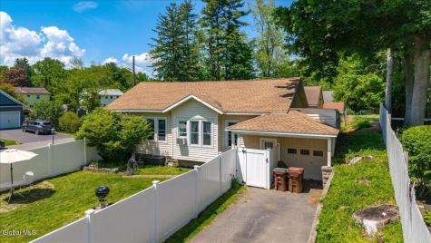 2 Woodlawn Terrace Delmar NY 12054