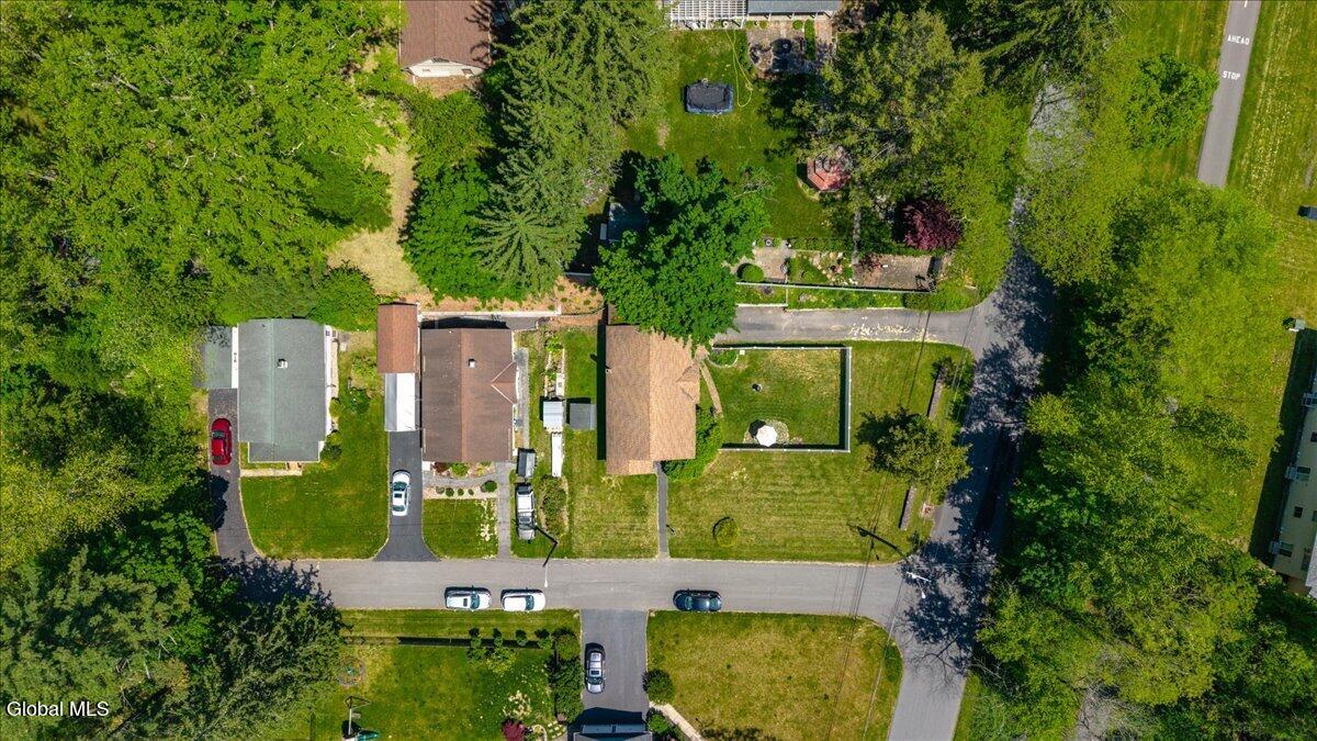 2 Woodlawn Terrace Delmar NY 12054
