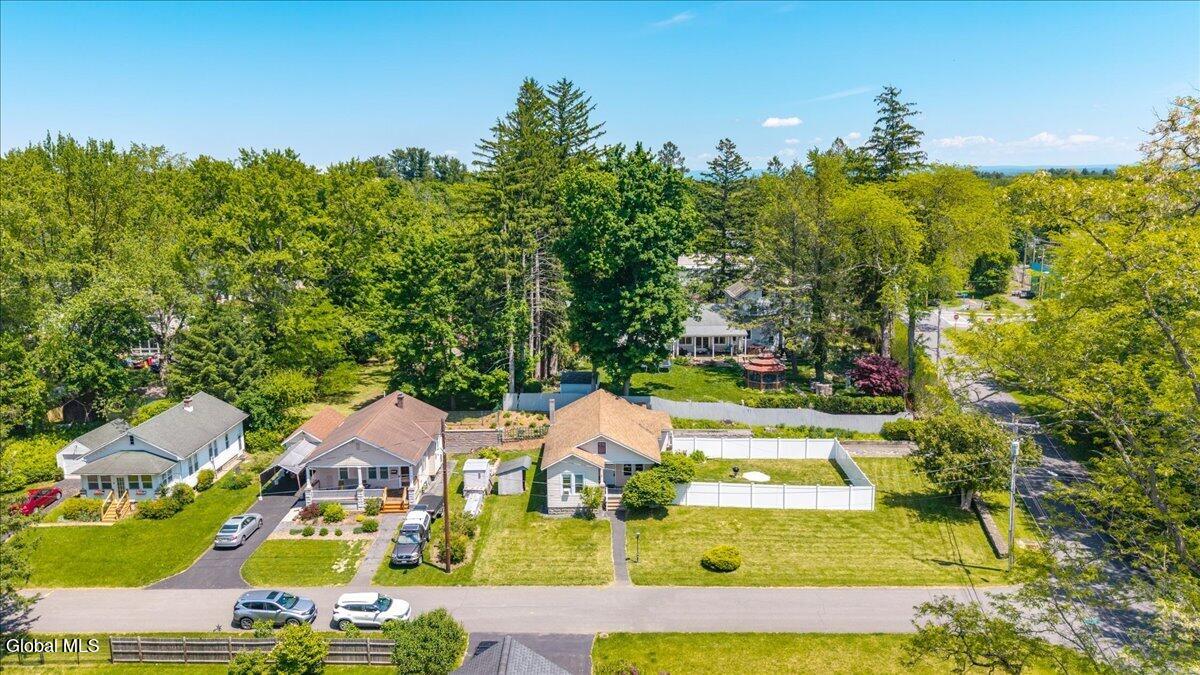 2 Woodlawn Terrace Delmar NY 12054