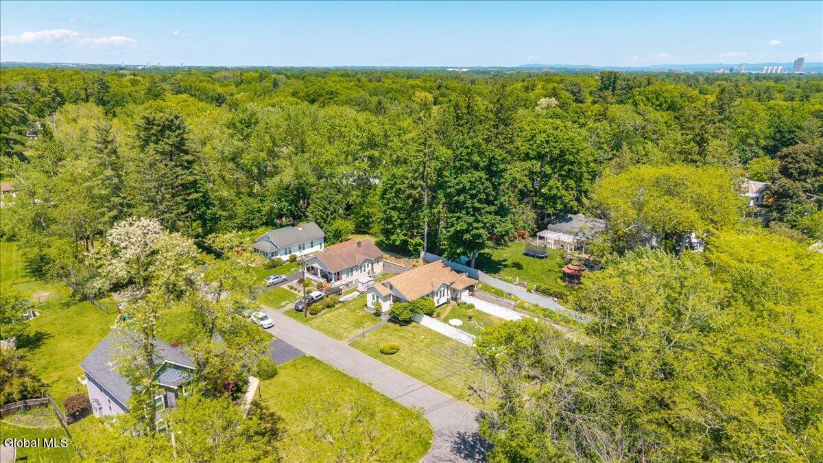 2 Woodlawn Terrace Delmar NY 12054