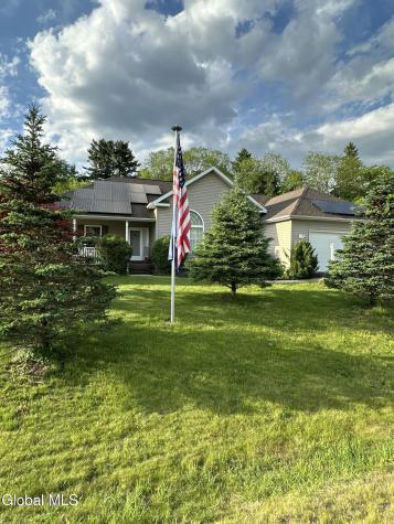487 Garrett Road Ballston Spa NY 12020