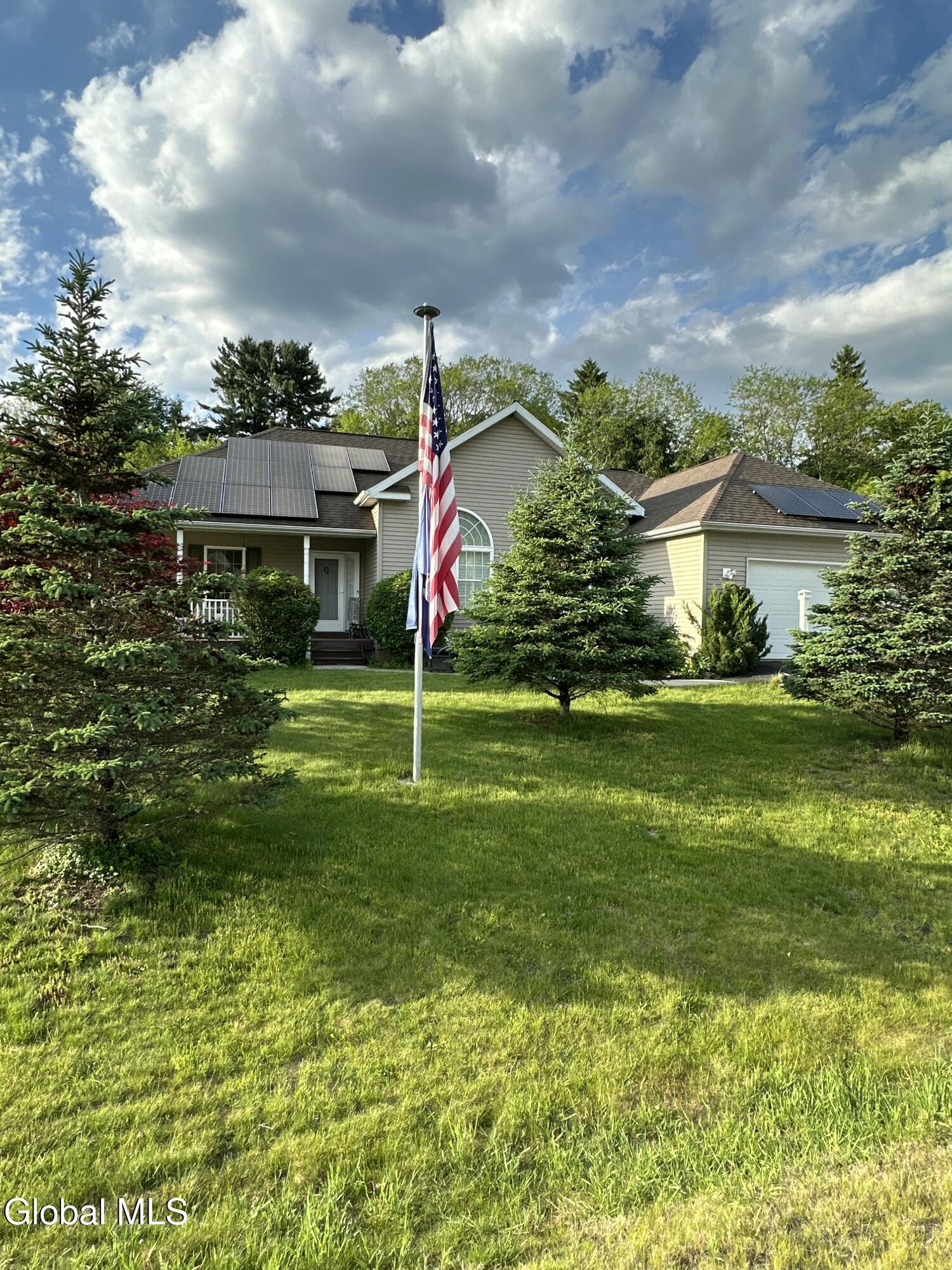487 Garrett Road Ballston Spa NY 12020