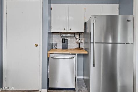 49 Kunker Avenue Latham NY 12110