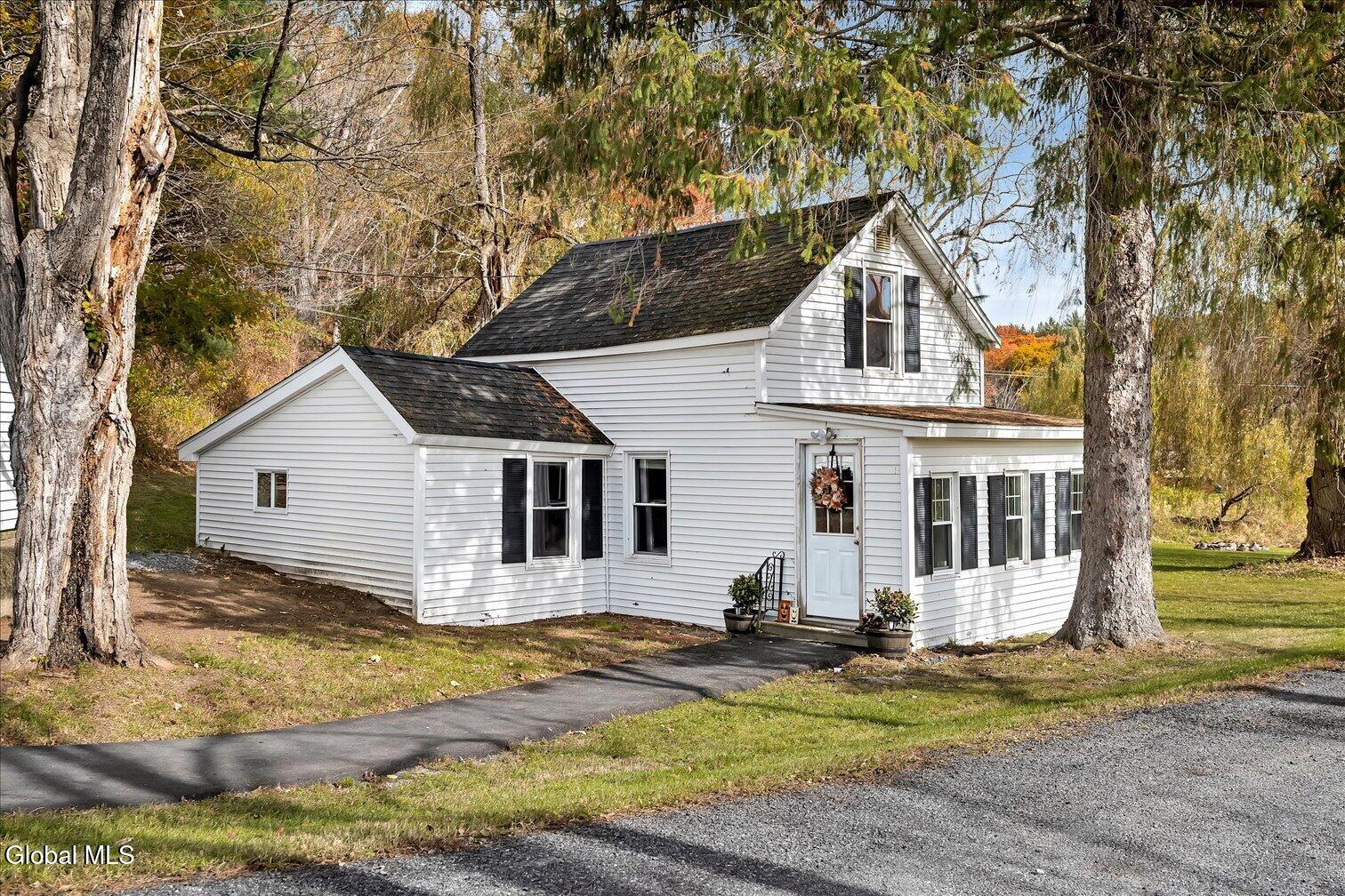 4 Moore Road East Greenbush NY 12061