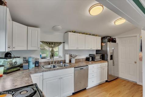 4 Moore Road East Greenbush NY 12061