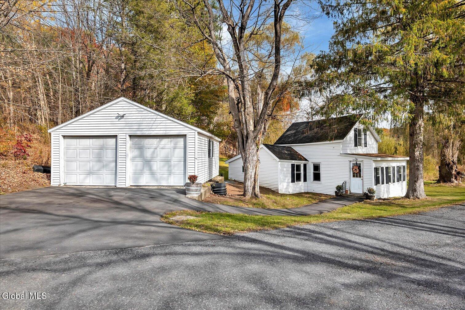 4 Moore Road East Greenbush NY 12061