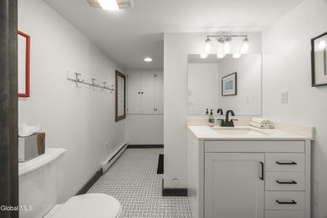 192 Lakeview Road Craryville NY 12521