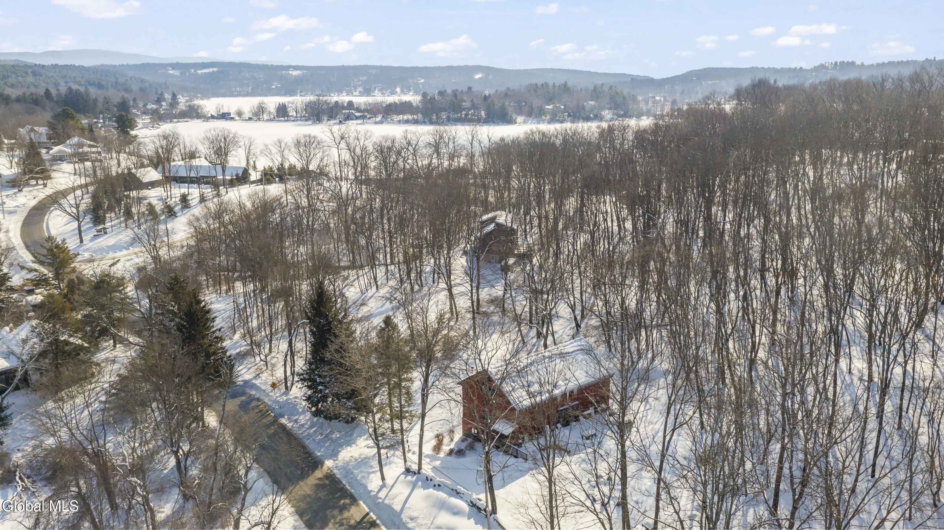 192 Lakeview Road Craryville NY 12521