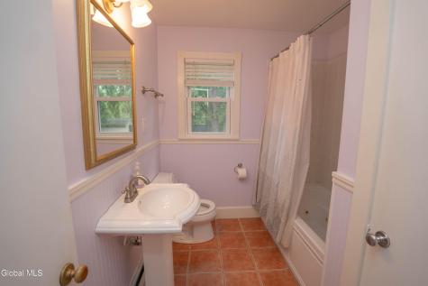 136 Van Dyke Road Delmar NY 12054