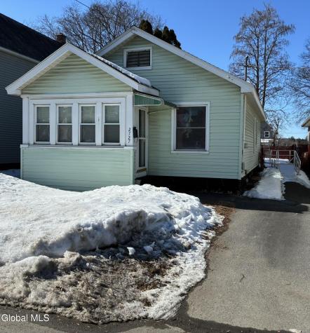 2727 Plunkett Avenue Schenectady NY 12306