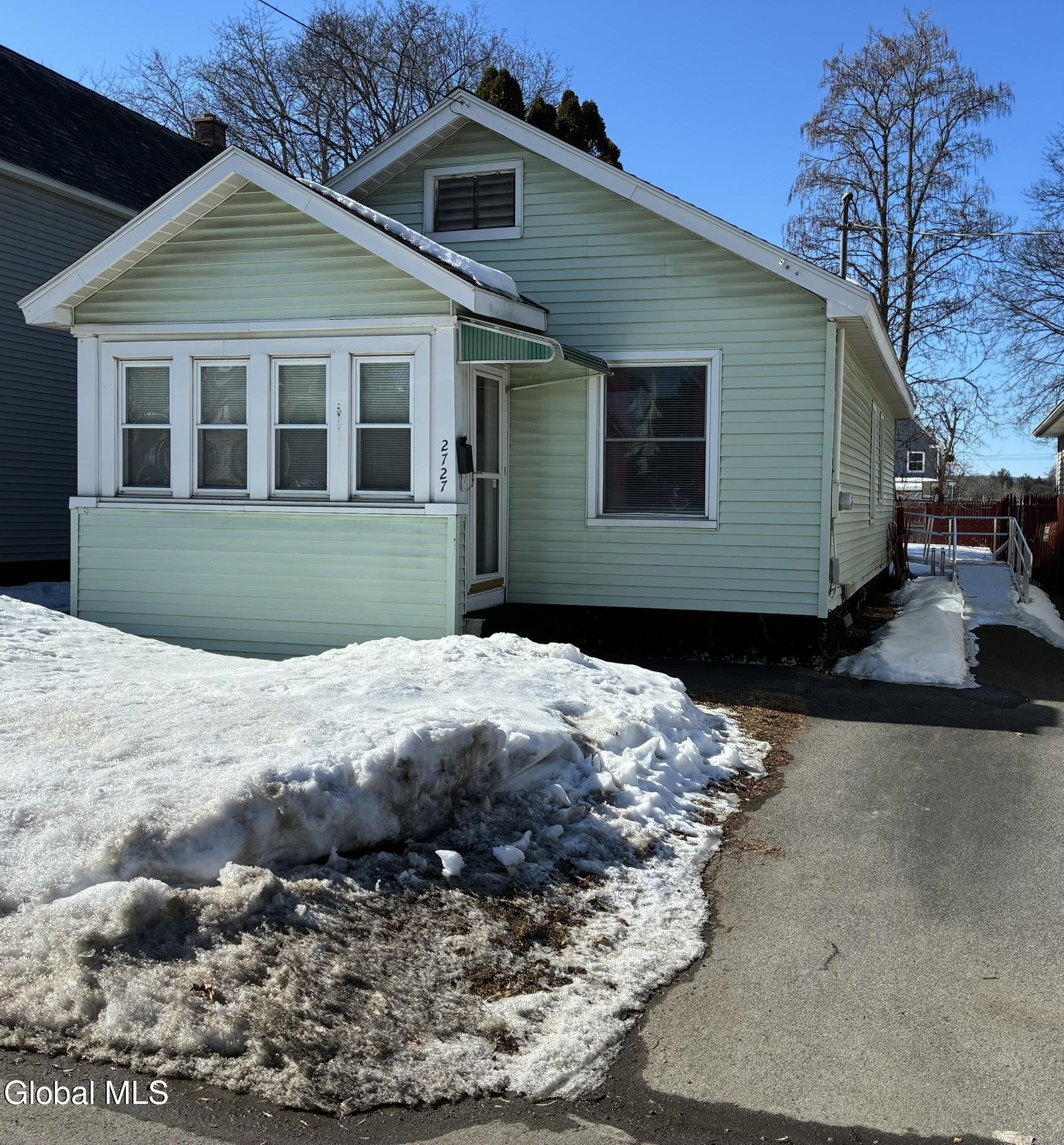 2727 Plunkett Avenue Schenectady NY 12306