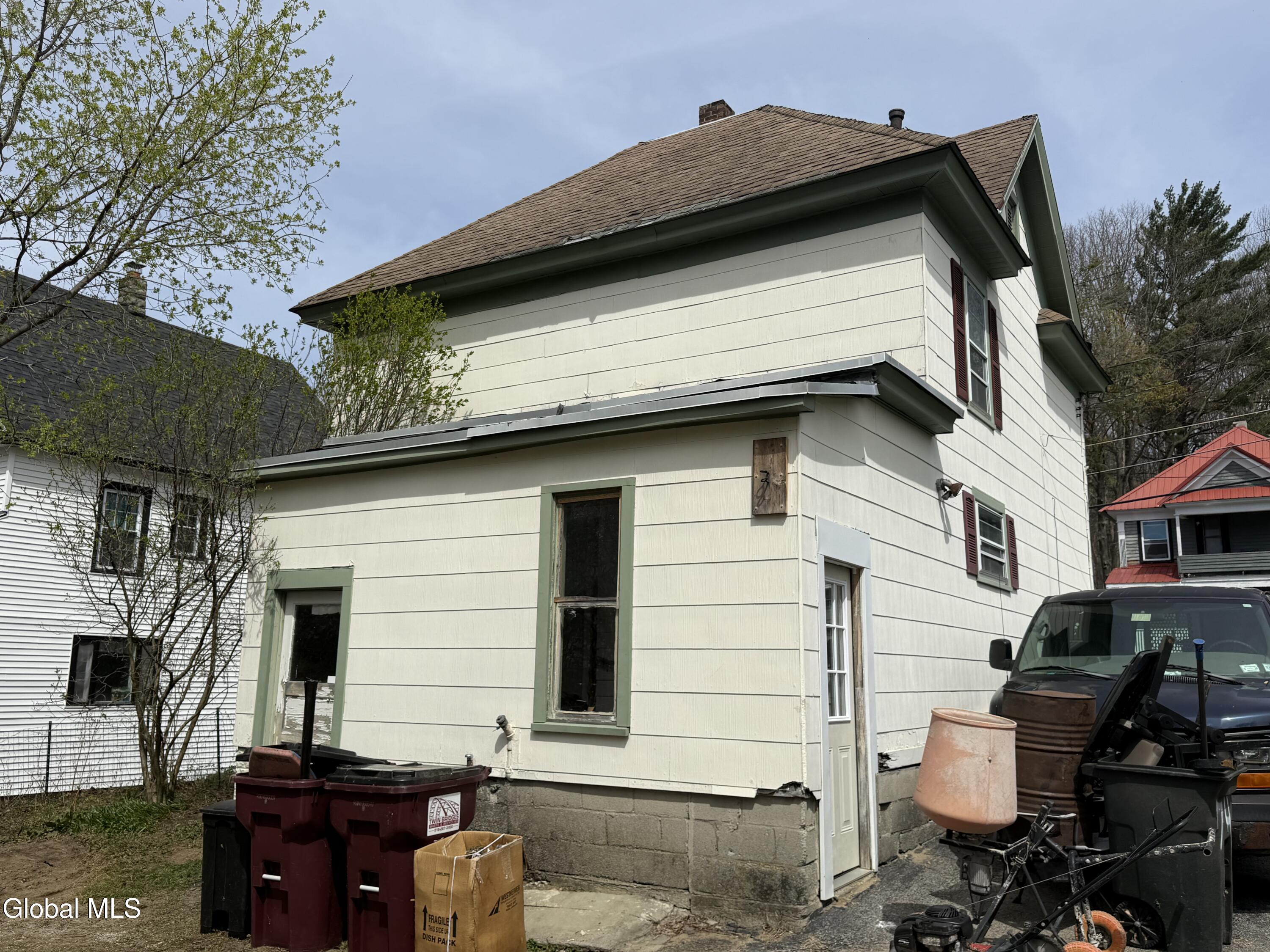 74 Park Street Gloversville NY 12078
