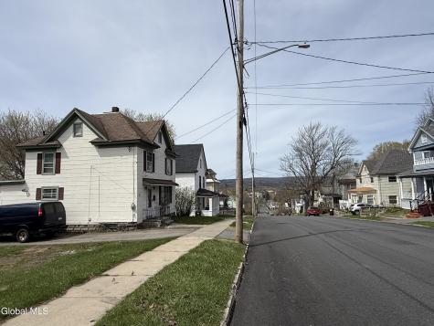 74 Park Street Gloversville NY 12078