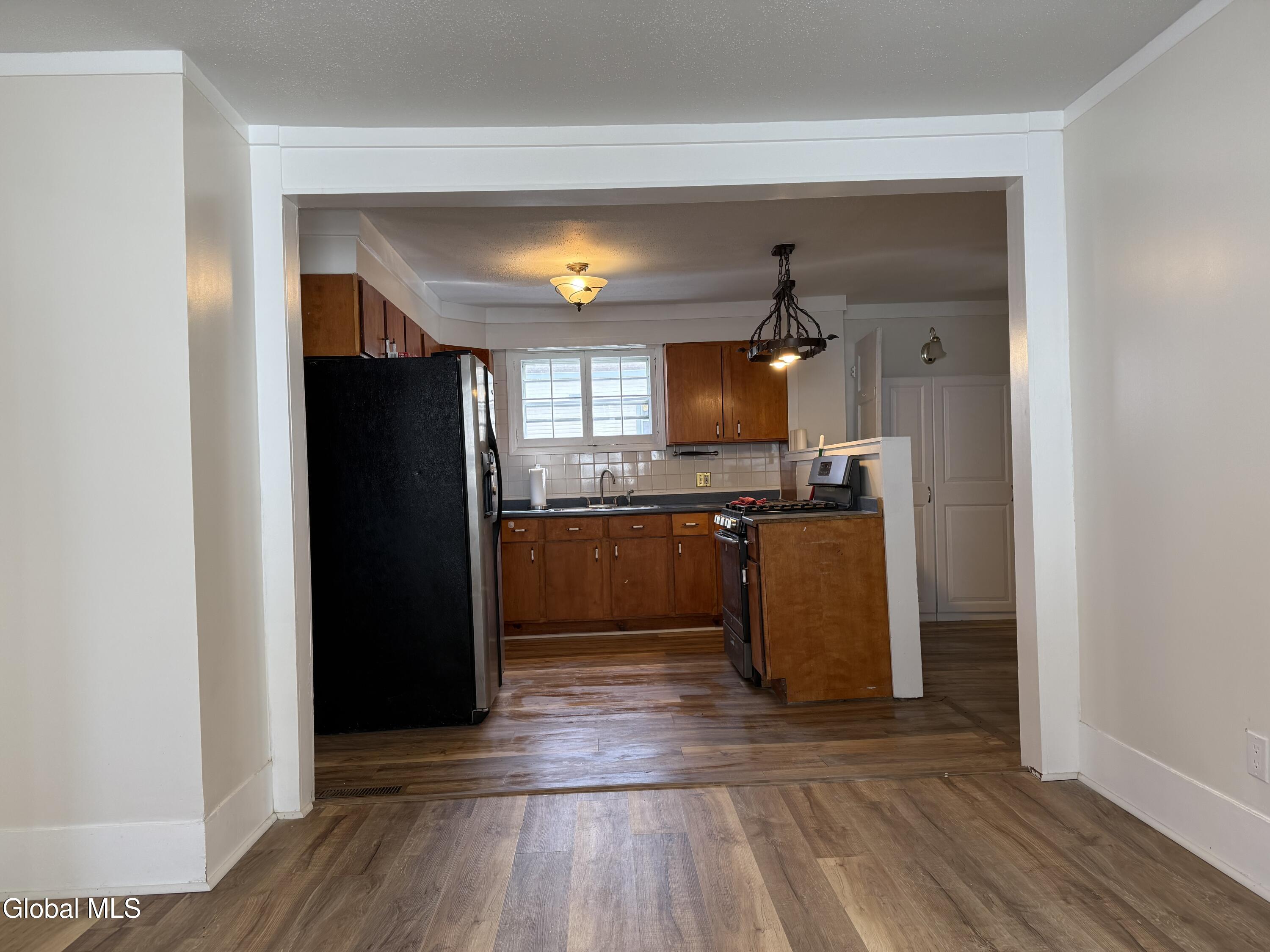 74 Park Street Gloversville NY 12078