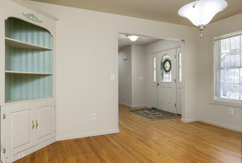 7 Glen Court Queensbury NY 12804