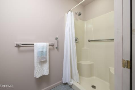 7 Glen Court Queensbury NY 12804