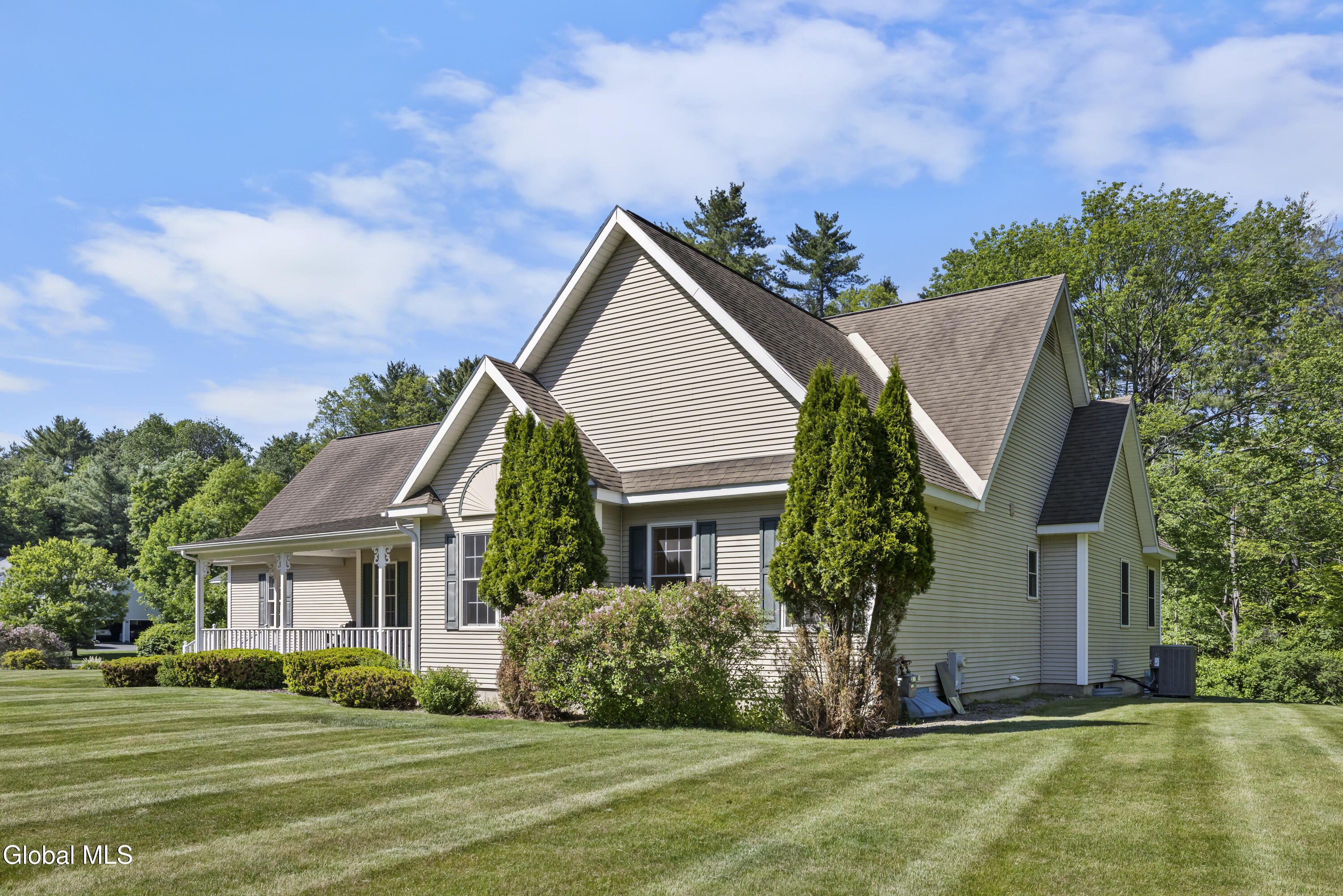 7 Glen Court Queensbury NY 12804