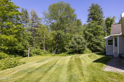 7 Glen Court Queensbury NY 12804