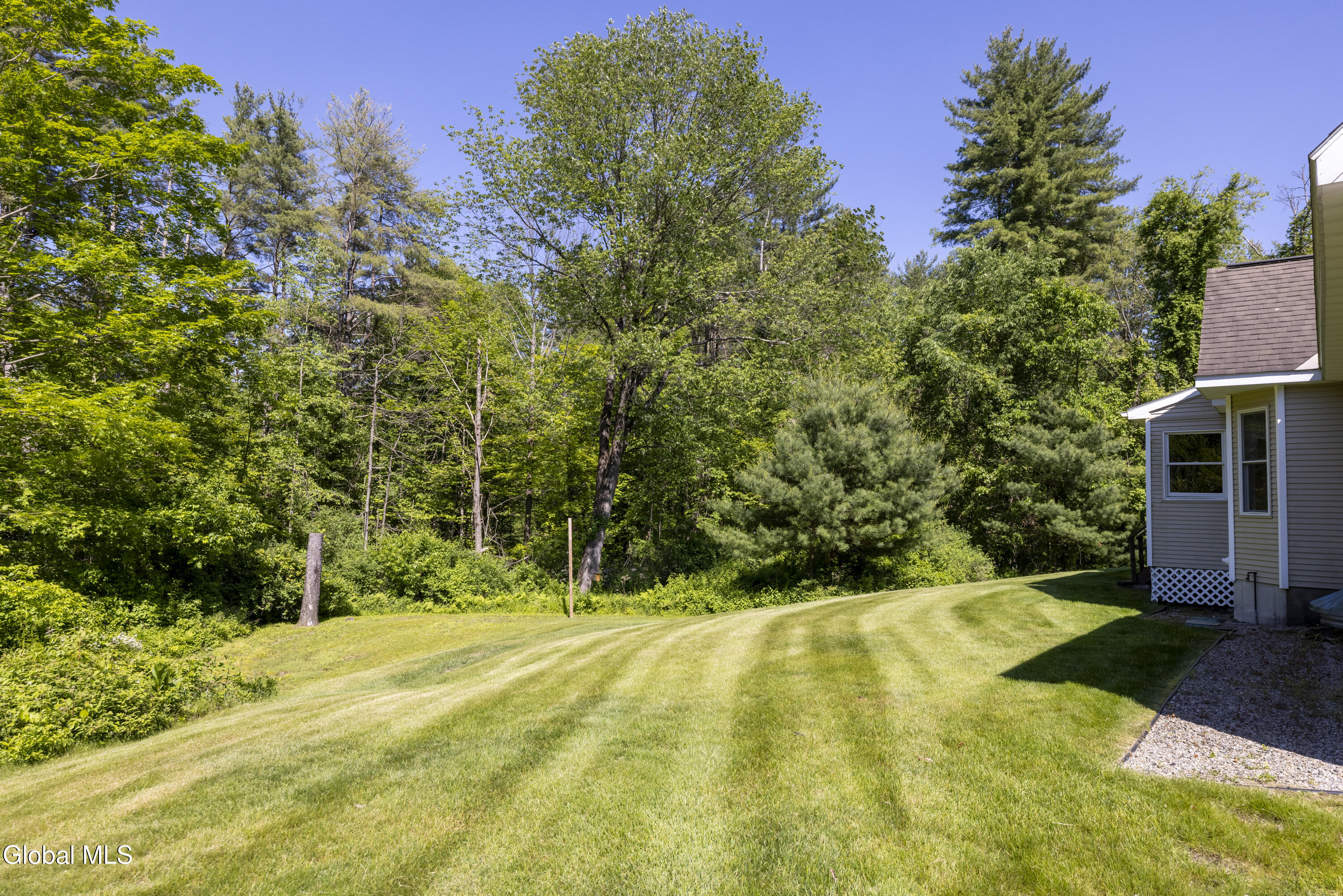 7 Glen Court Queensbury NY 12804