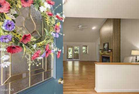 7 Glen Court Queensbury NY 12804