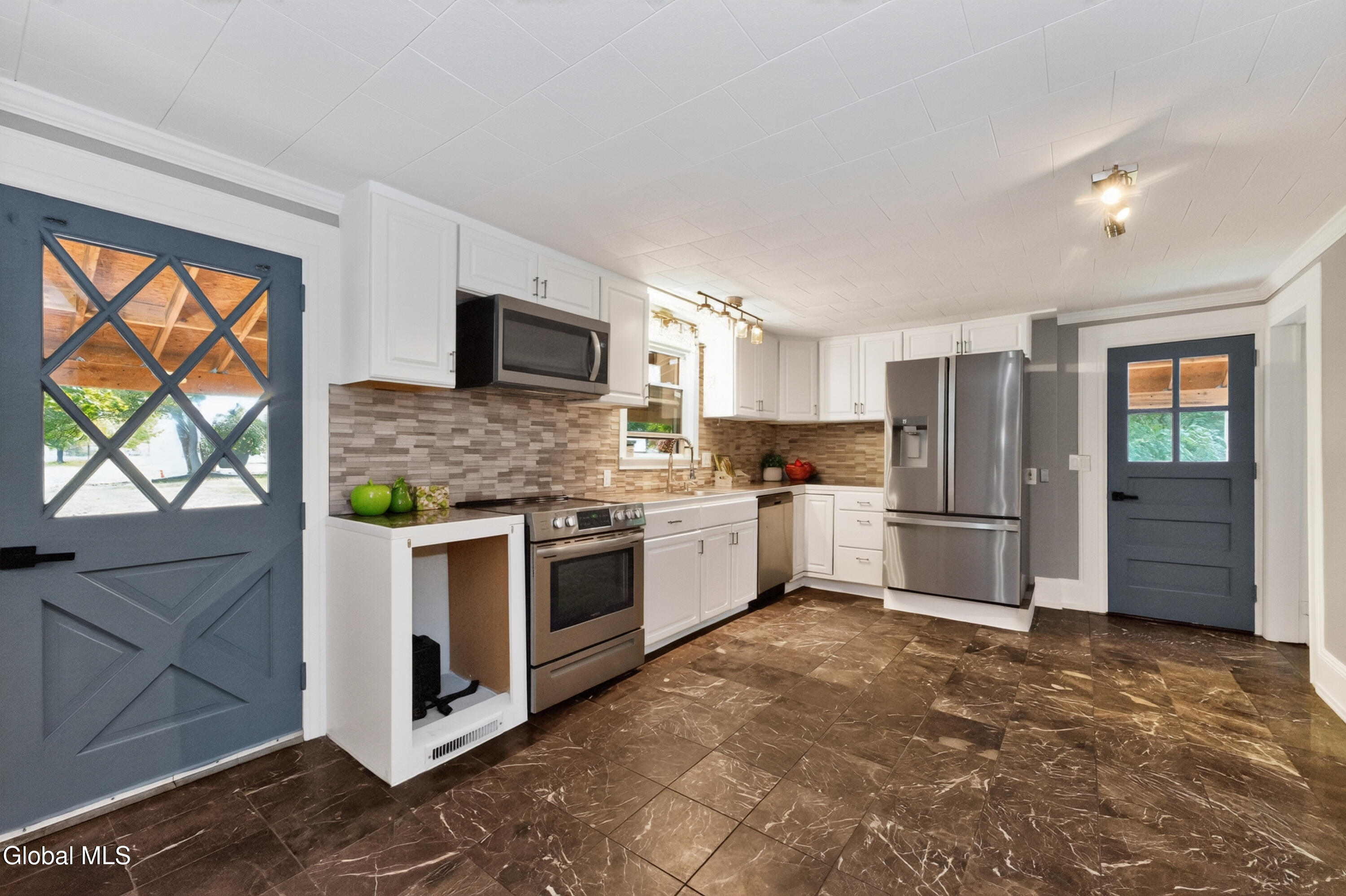 266 Poplar Avenue Valley Falls NY 12185