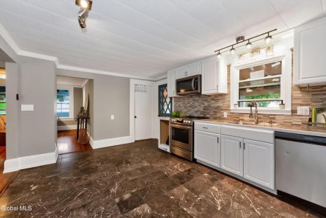 266 Poplar Avenue Valley Falls NY 12185