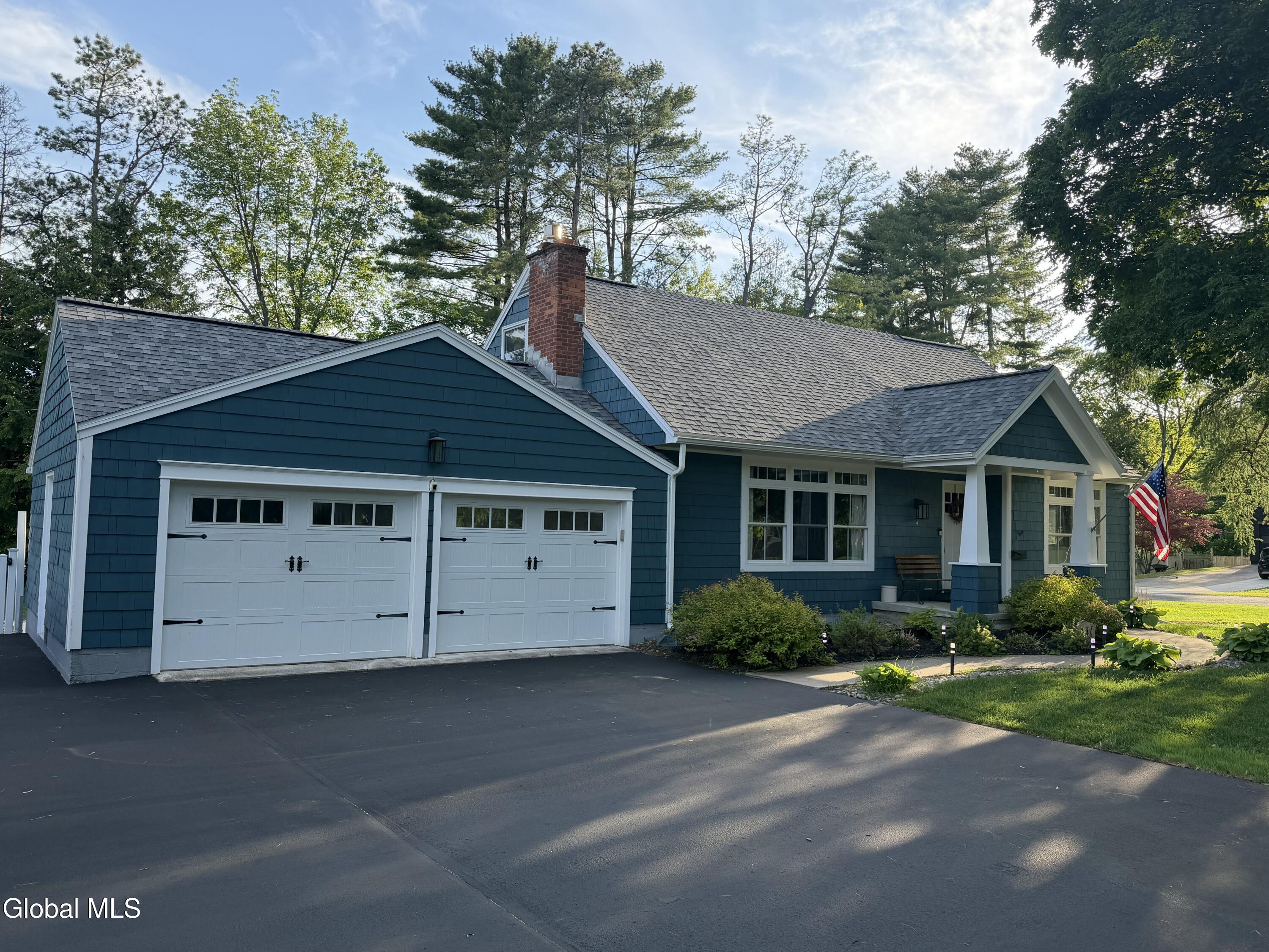 4 Lynnfield Drive Queensbury NY 12804