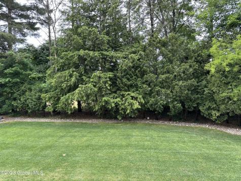 4 Lynnfield Drive Queensbury NY 12804
