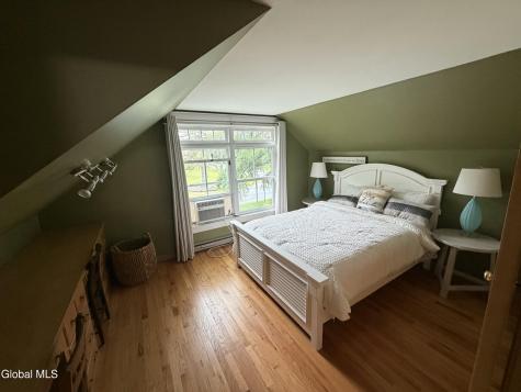 4 Lynnfield Drive Queensbury NY 12804