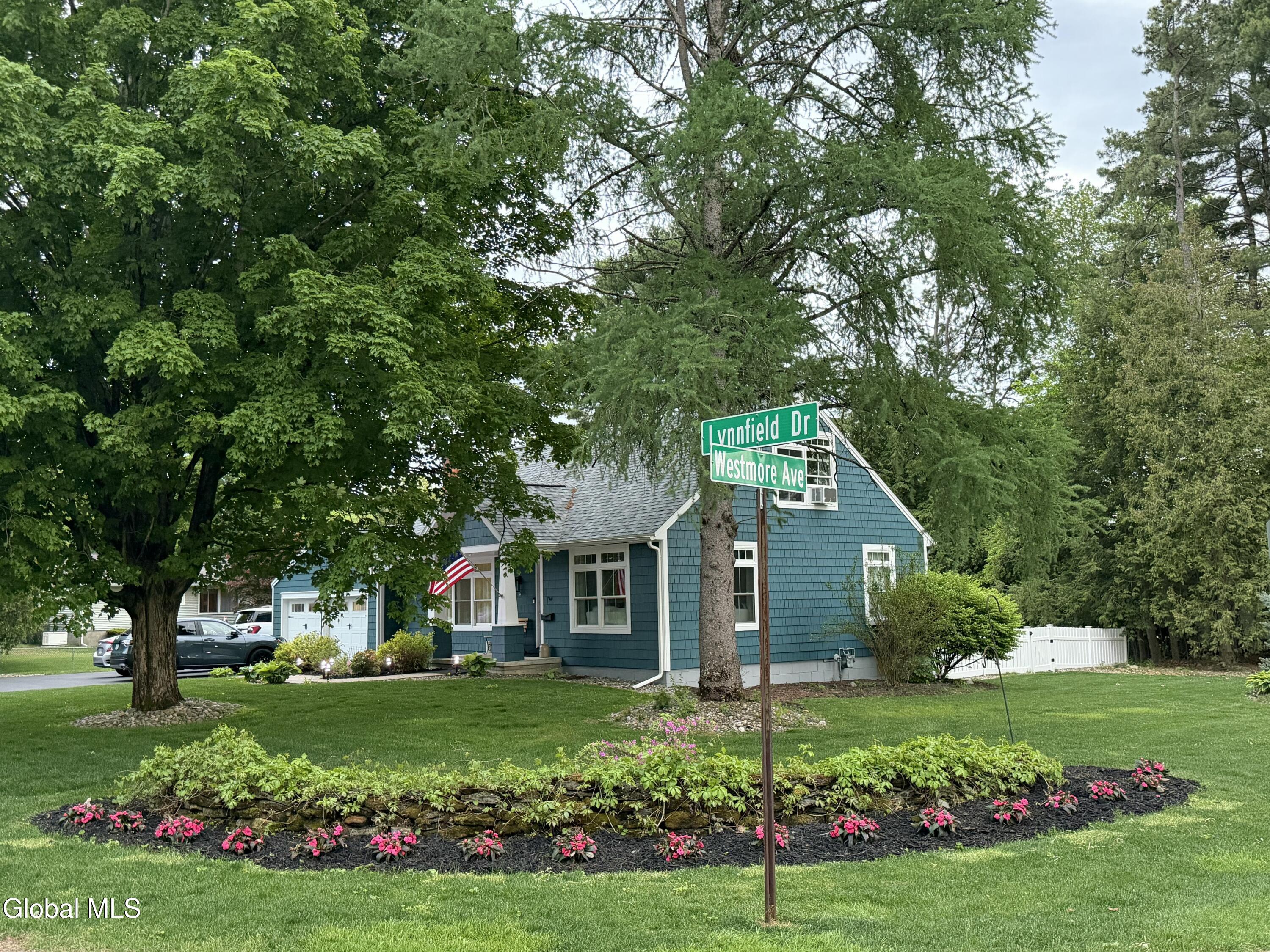4 Lynnfield Drive Queensbury NY 12804