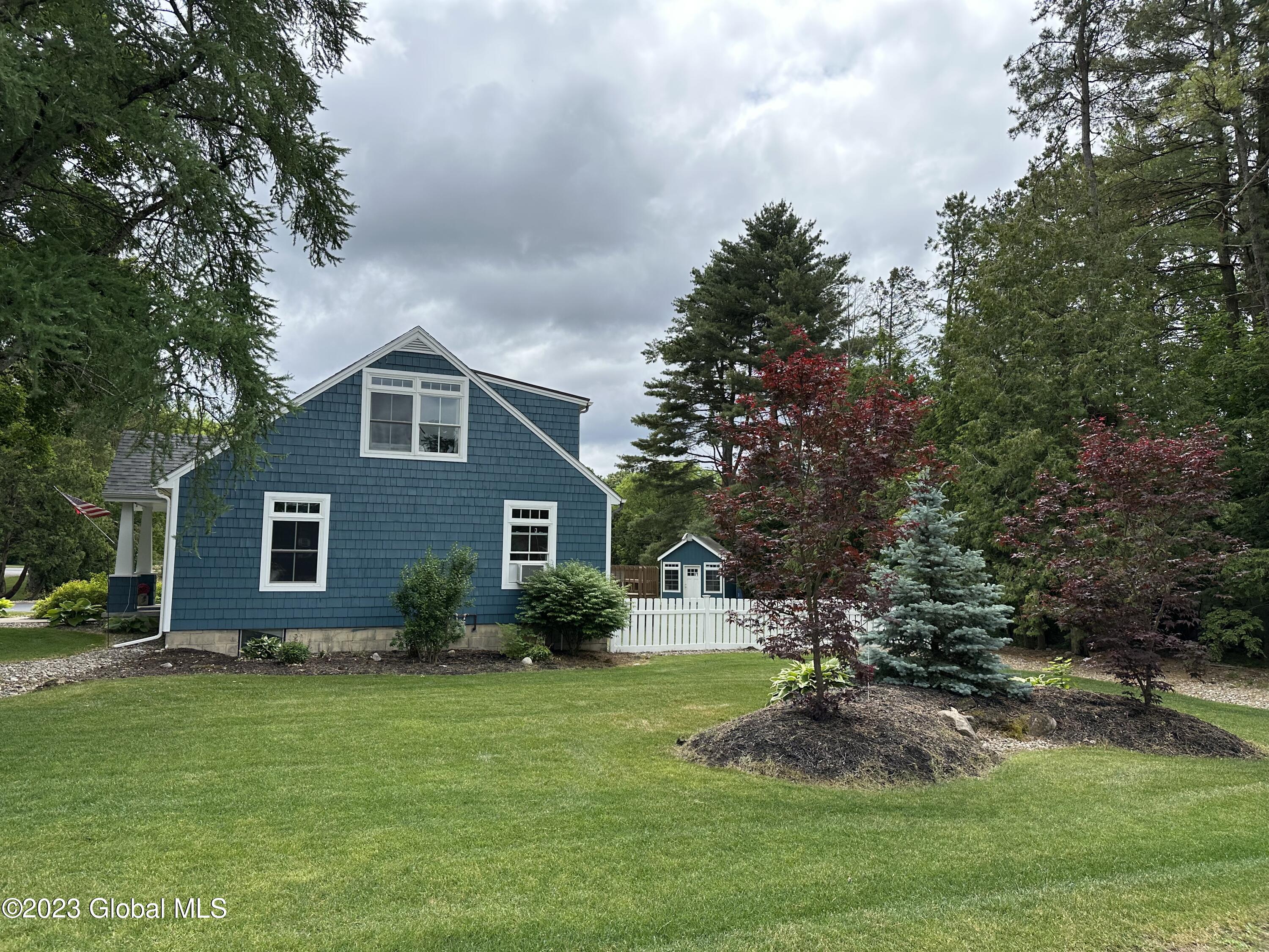 4 Lynnfield Drive Queensbury NY 12804
