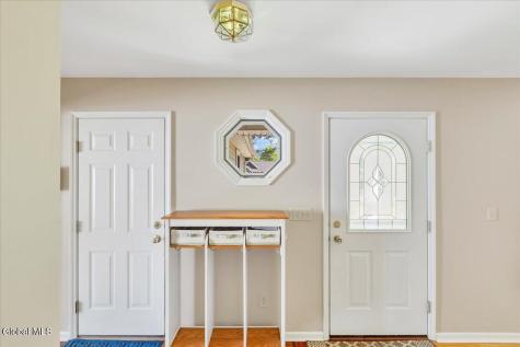 11 Bain Drive Delmar NY 12054