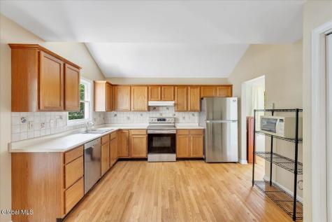 11 Bain Drive Delmar NY 12054