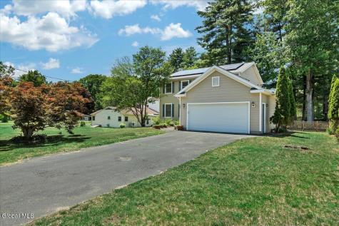 11 Bain Drive Delmar NY 12054