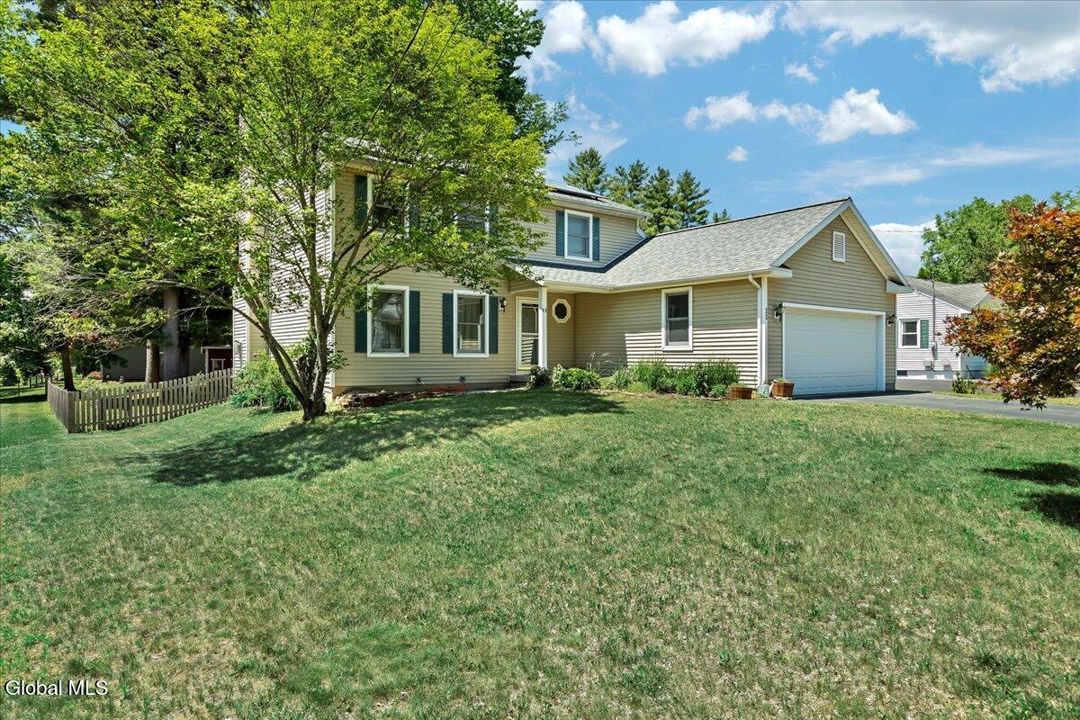 11 Bain Drive Delmar NY 12054