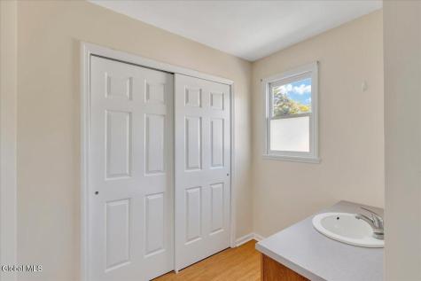 11 Bain Drive Delmar NY 12054