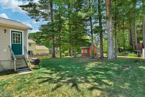 11 Bain Drive Delmar NY 12054