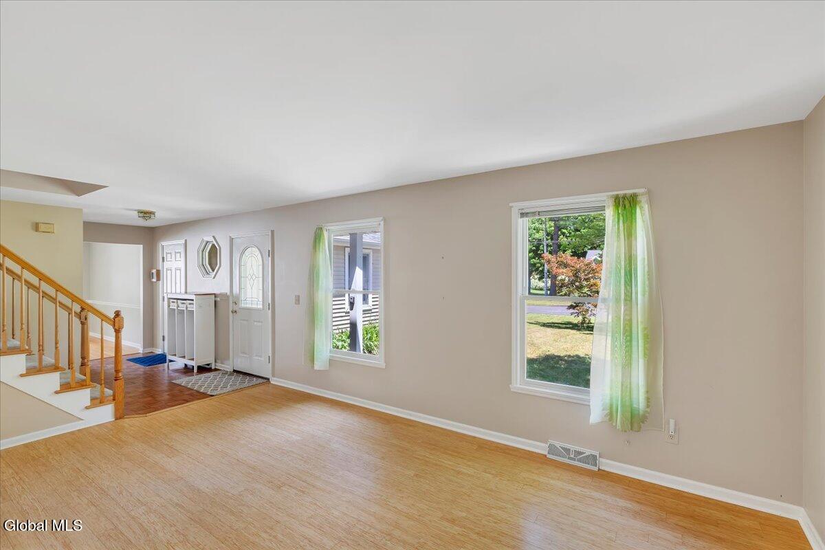 11 Bain Drive Delmar NY 12054