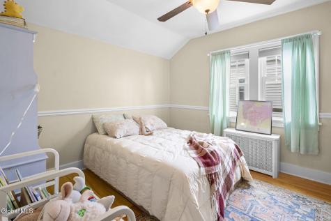 1457 Baker Avenue Niskayuna NY 12309