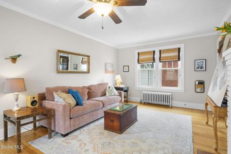 1457 Baker Avenue Niskayuna NY 12309